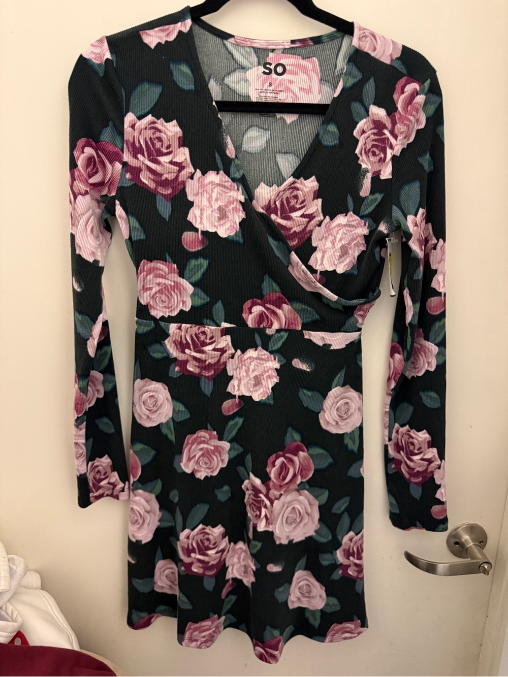 SO Black Floral Wrap Long-Sleeve Dress with Pink Roses